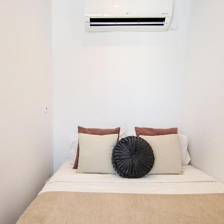 파포스 Phaedrus Living - Seaside Luxury Flat Harbour 108 아파트 외부 사진
