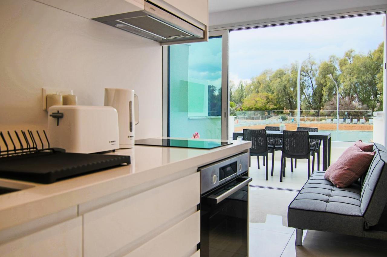 파포스 Phaedrus Living - Seaside Luxury Flat Harbour 108 아파트 외부 사진